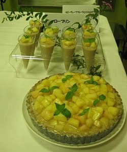Kazue’s Peach Pudding.....OMG......Loved it !! - Tokyo, August 2011